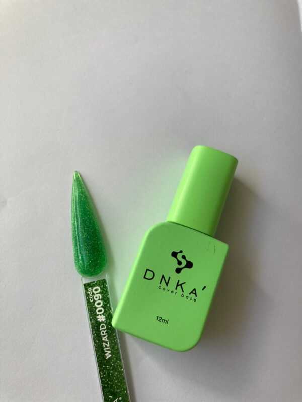 "Dnka" Cover  Base 12ml  WIZARD 0090