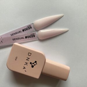 "Dnka" Cover Base 12ml SENSUAL 0039