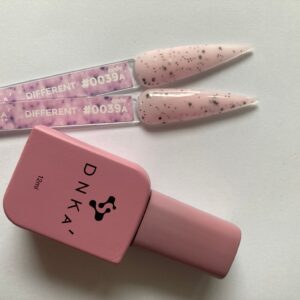 "Dnka" Cover Base 12ml DIFFERENT 0039A